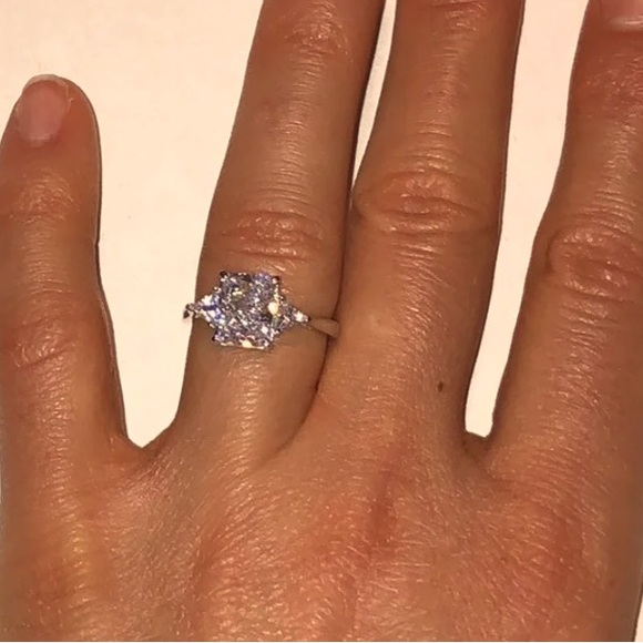 Size 7 Swarovski Radiant Cut Trilogy Ring - Picture 5 of 7